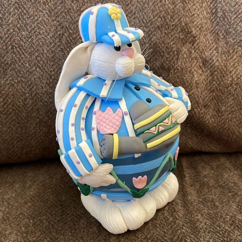 CWC Collectible Glass Easter Bunny NIB - Picture 2 of 5